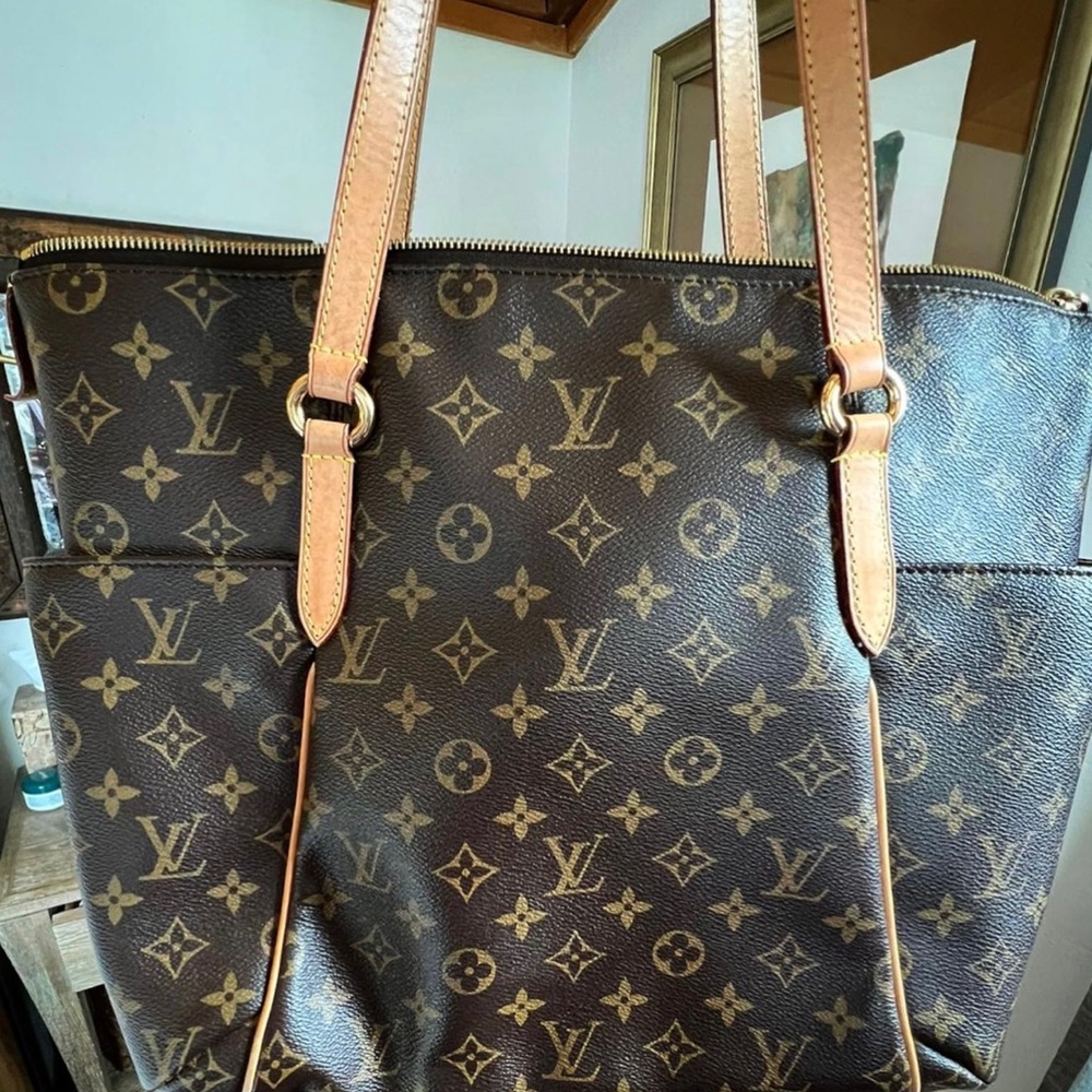 Louis Vuitton Totally GM